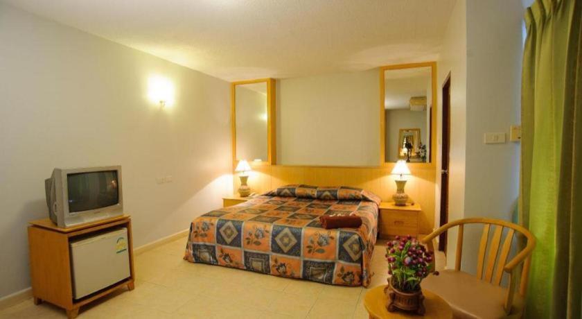Diamond City Place Hotel Pattaya Extérieur photo