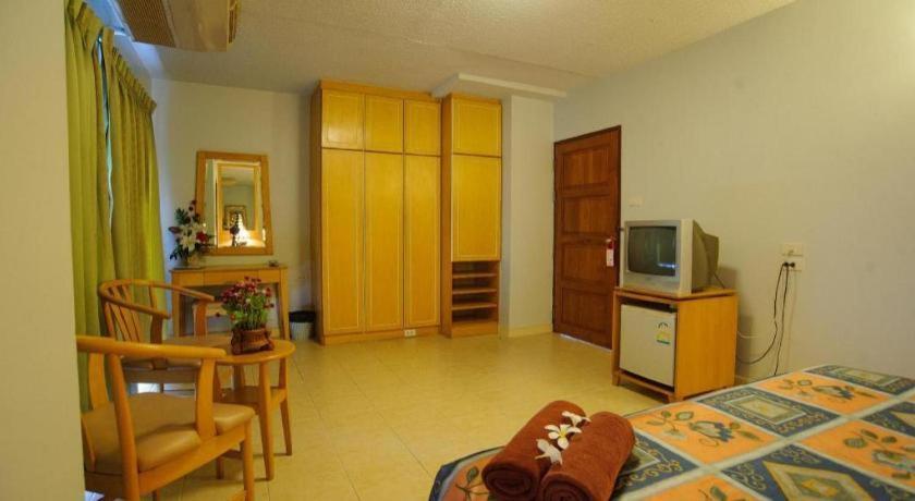 Diamond City Place Hotel Pattaya Extérieur photo