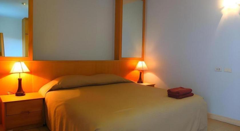 Diamond City Place Hotel Pattaya Extérieur photo