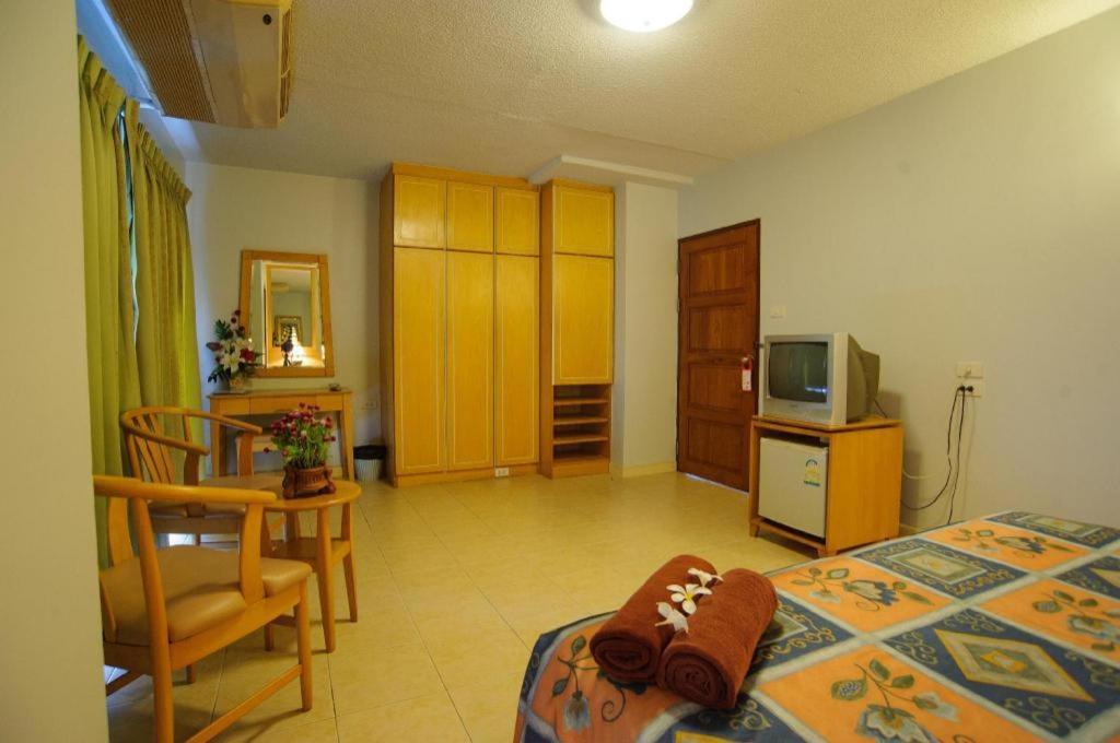 Diamond City Place Hotel Pattaya Extérieur photo