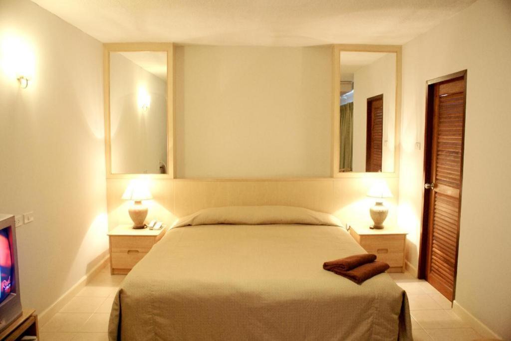 Diamond City Place Hotel Pattaya Extérieur photo