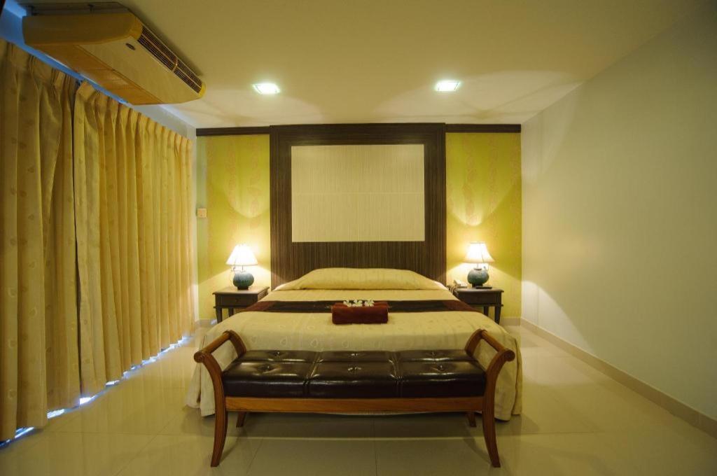 Diamond City Place Hotel Pattaya Extérieur photo