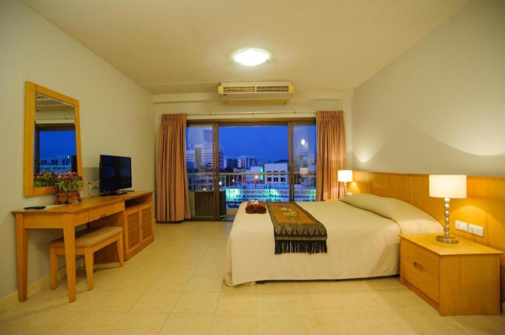 Diamond City Place Hotel Pattaya Extérieur photo